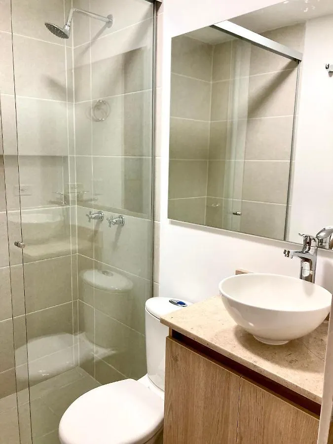 Apartamento Completo En Medellin 0*,